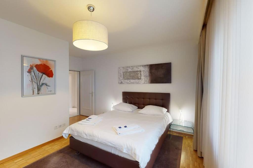 Executive 1 Bedroom Flat, City Center Zurique Exterior foto